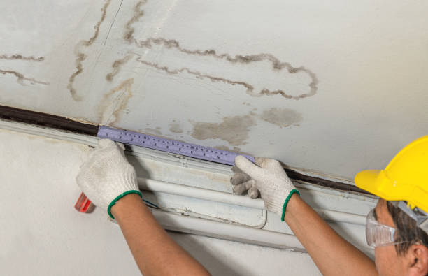 Reliable Flood Cleanup contractor in Reedsville, WI by Water Damage Irwin